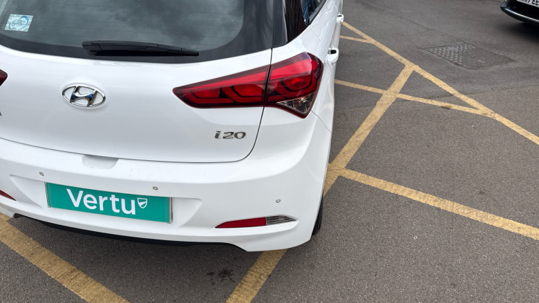 Hyundai i20 1.2 SE 5dr Petrol Hatchback